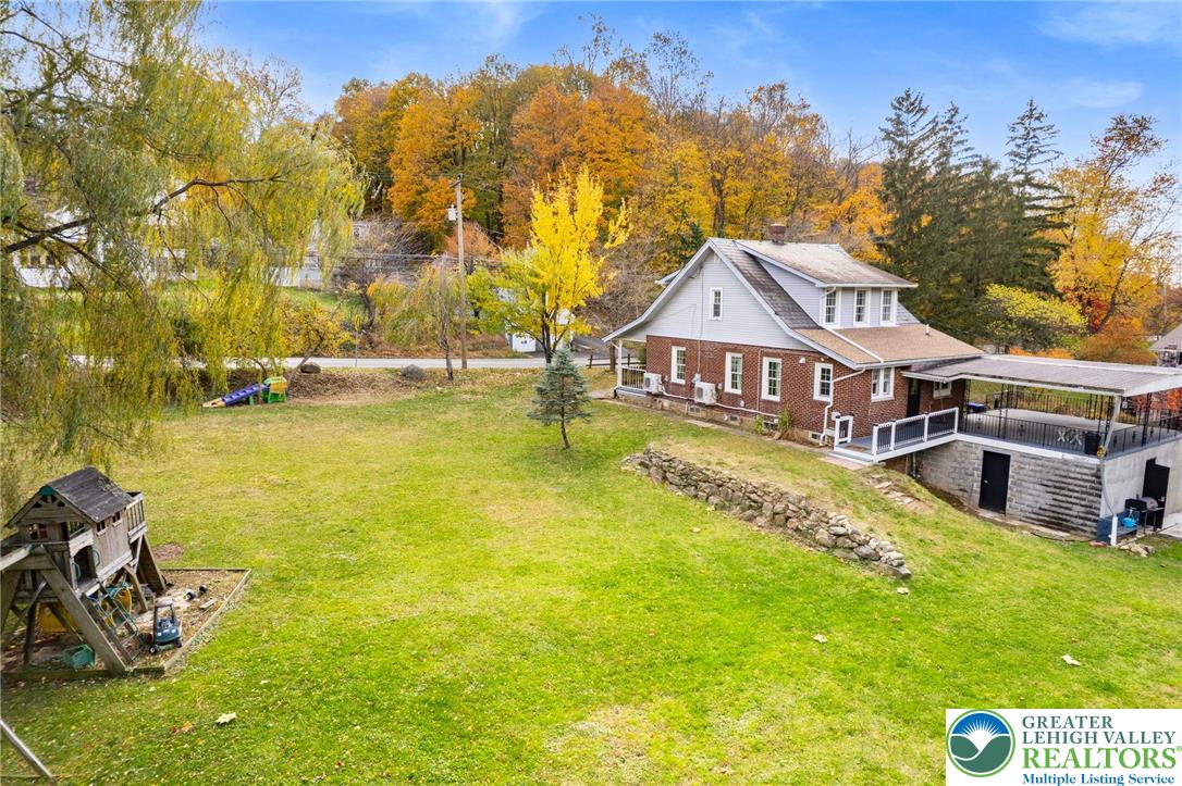 1439 Seidersville Road