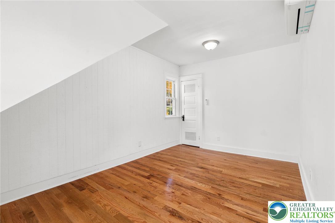 1439 Seidersville Road