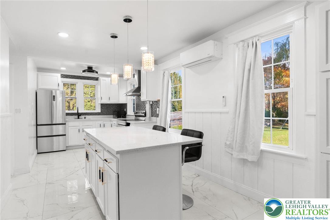 1439 Seidersville Road