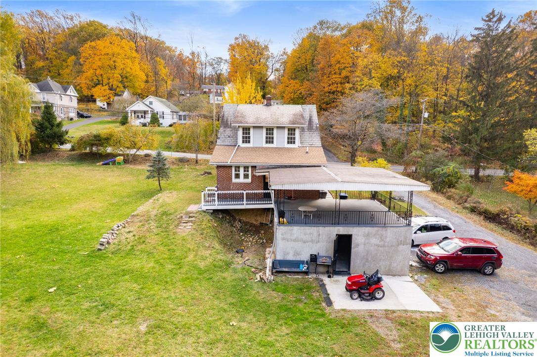 1439 Seidersville Road