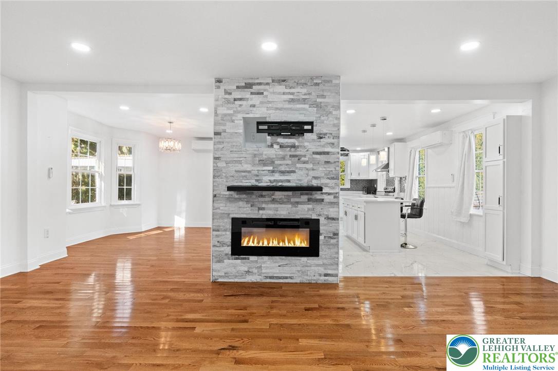 1439 Seidersville Road