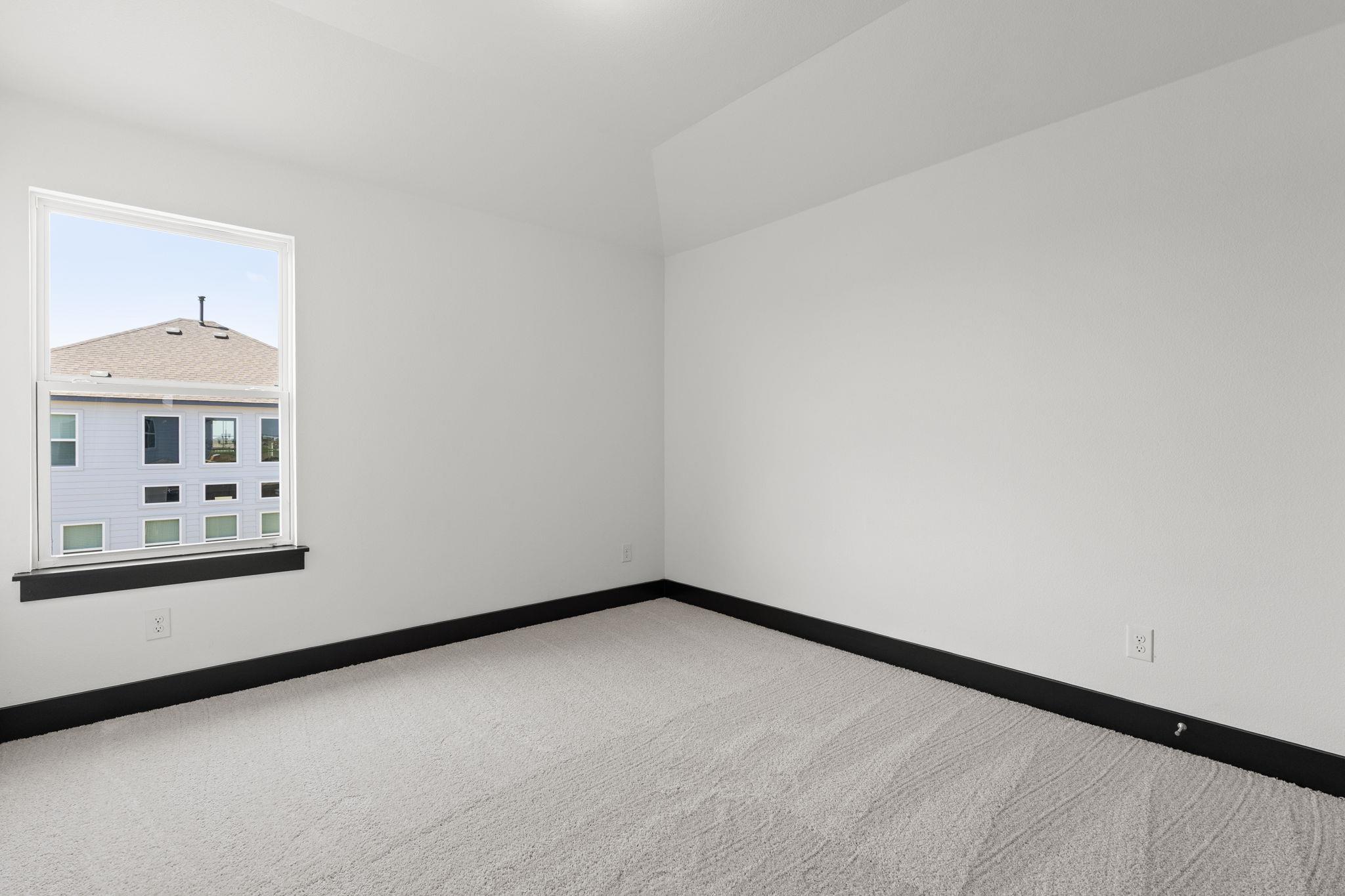 19136 Kleingrass LN