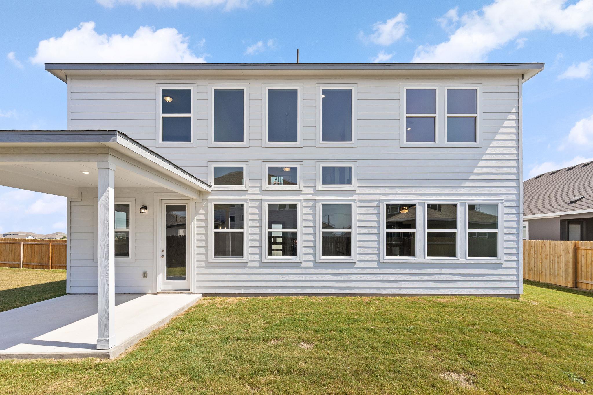 19136 Kleingrass LN