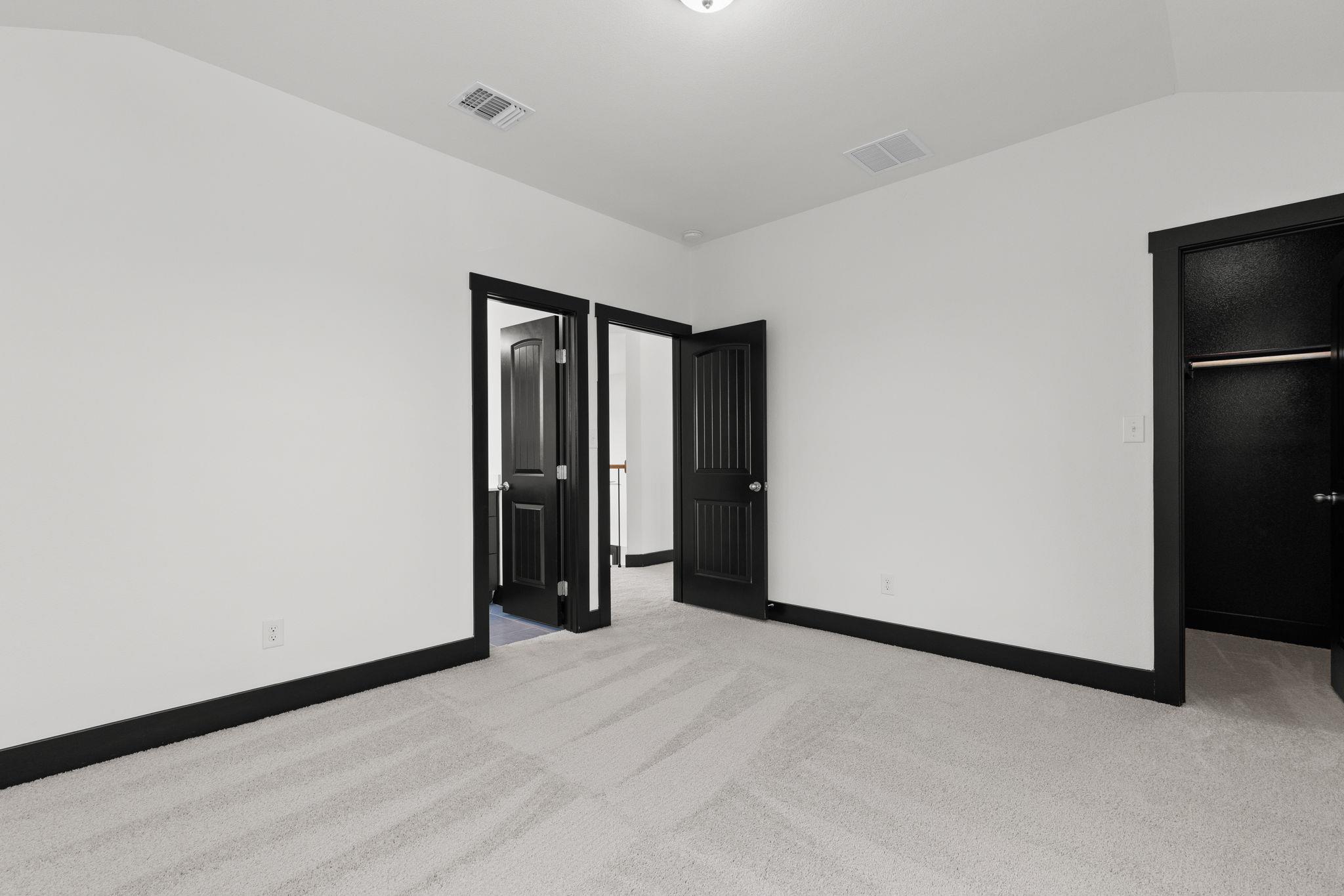 19136 Kleingrass LN
