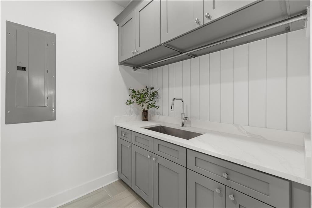 5160 Abbotts Bridge Road