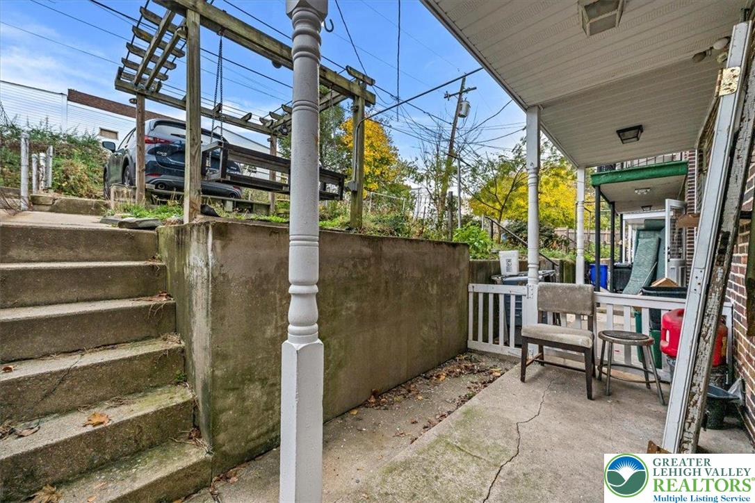 335 Linden Street