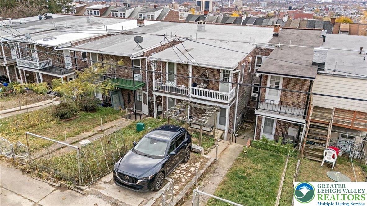 335 Linden Street