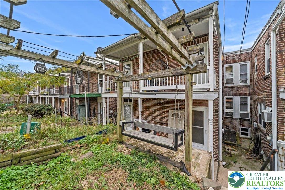 335 Linden Street