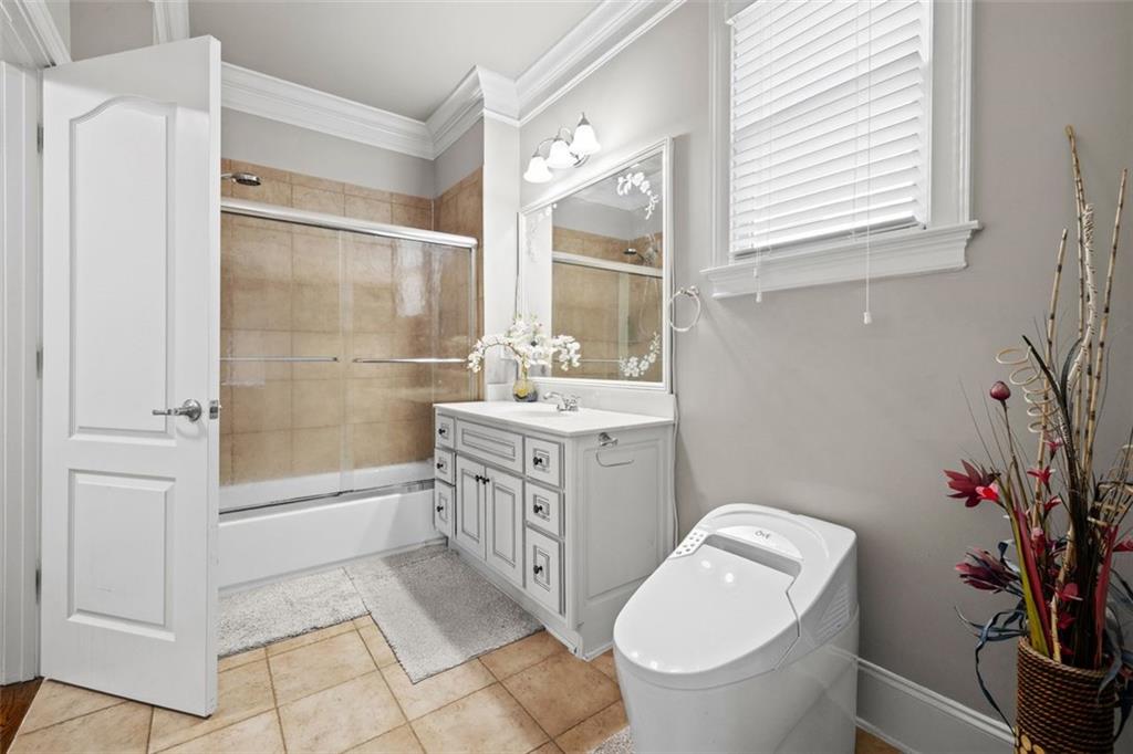 585 Settles Brook Court