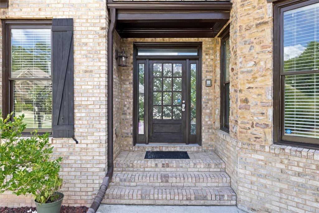 585 Settles Brook Court