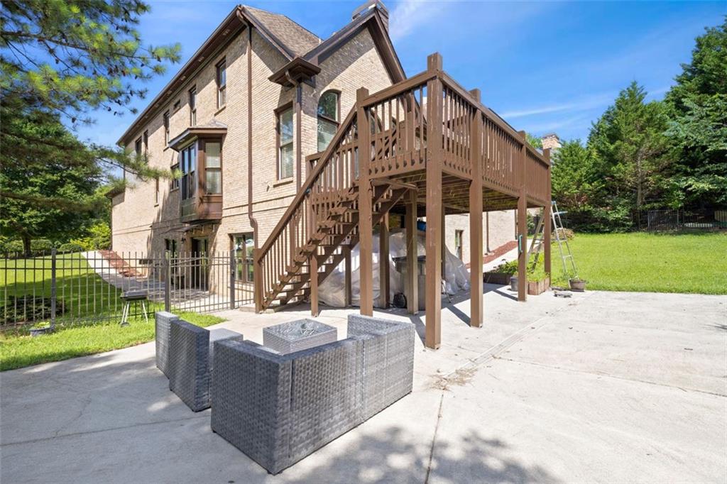 585 Settles Brook Court