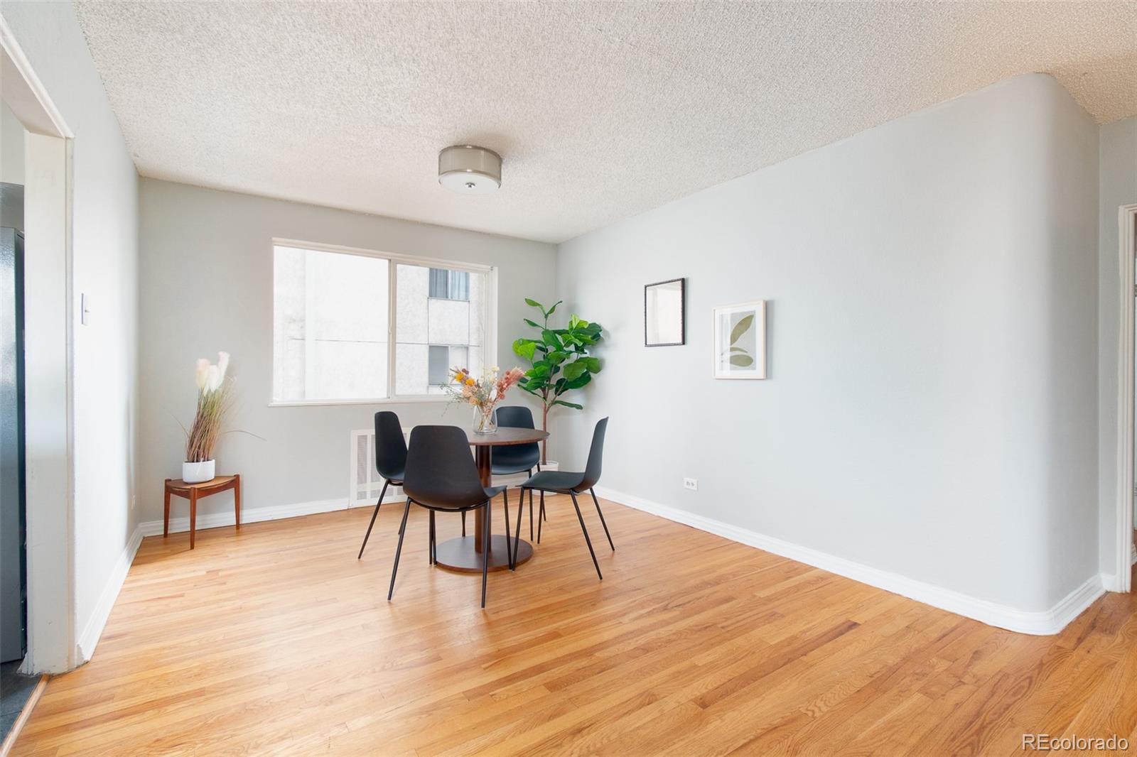1100 Colorado Boulevard Unit: 305