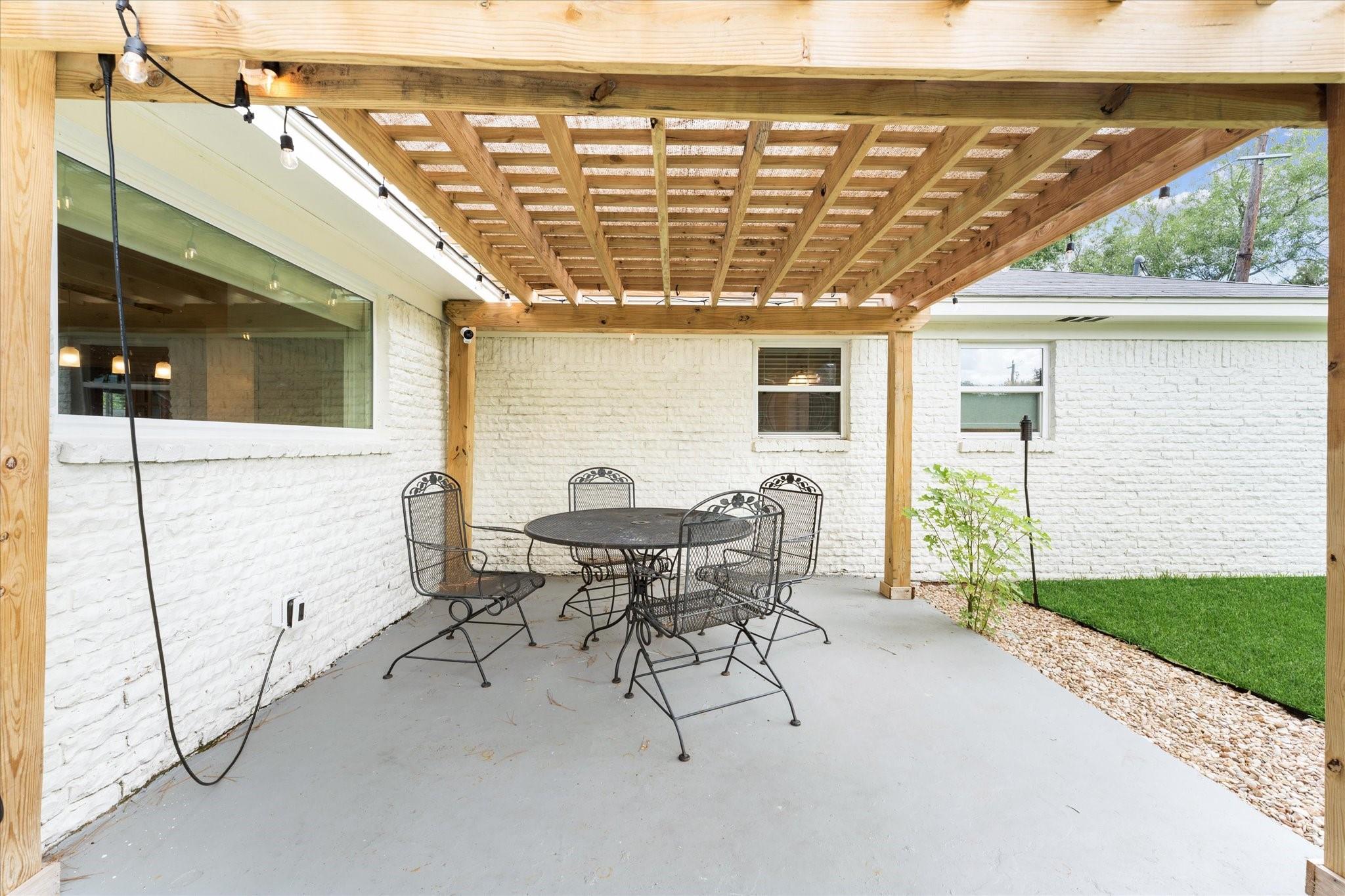 9639 Vogue Lane