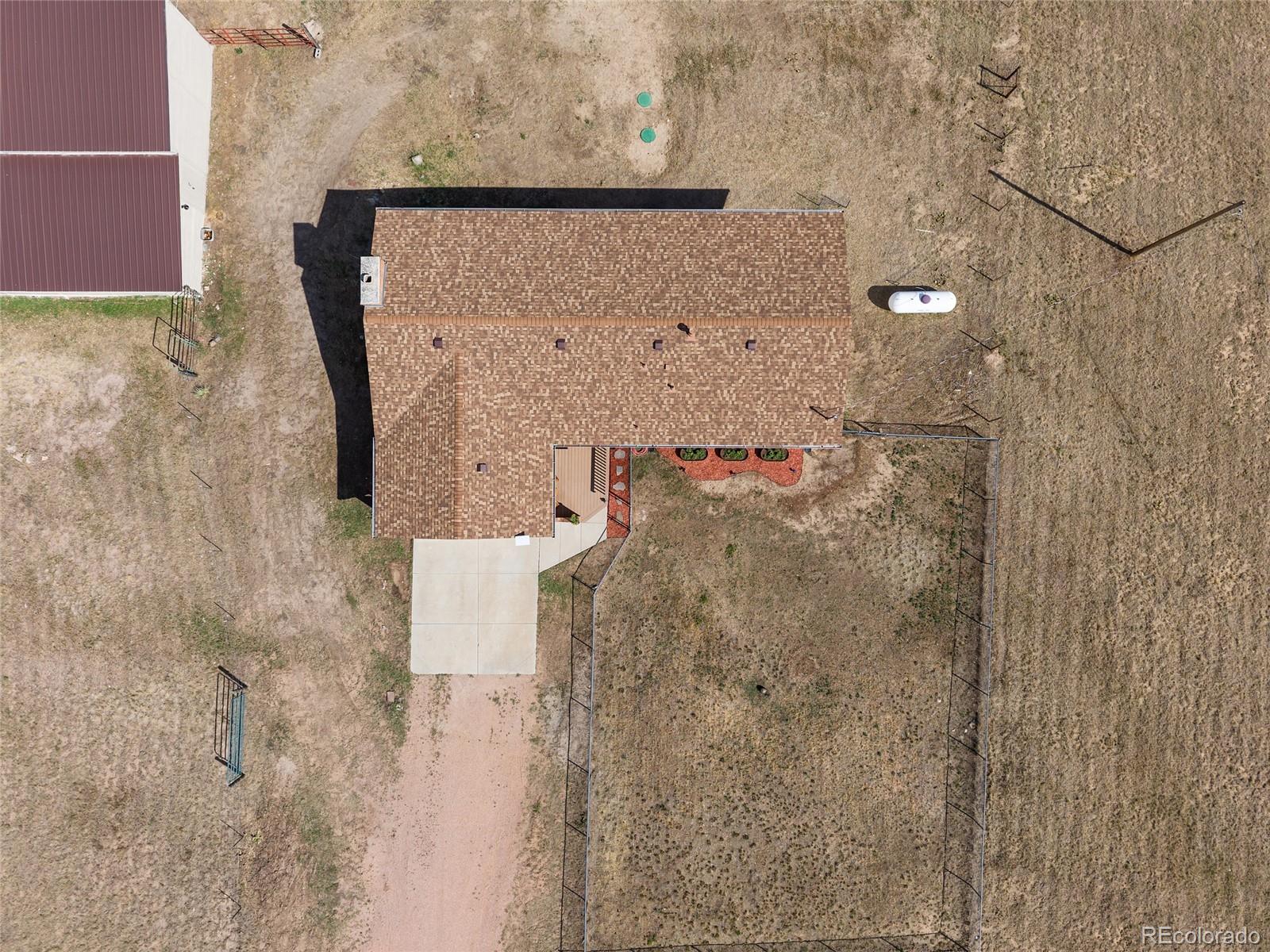 1045 Castlewood Drive