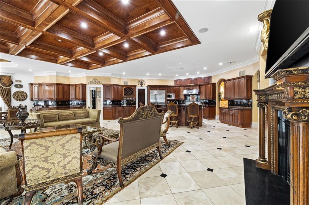 3687 Briarcliff Road NE