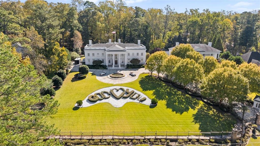 3687 Briarcliff Road NE