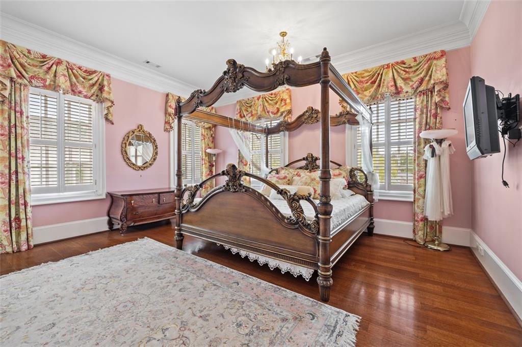 3687 Briarcliff Road NE