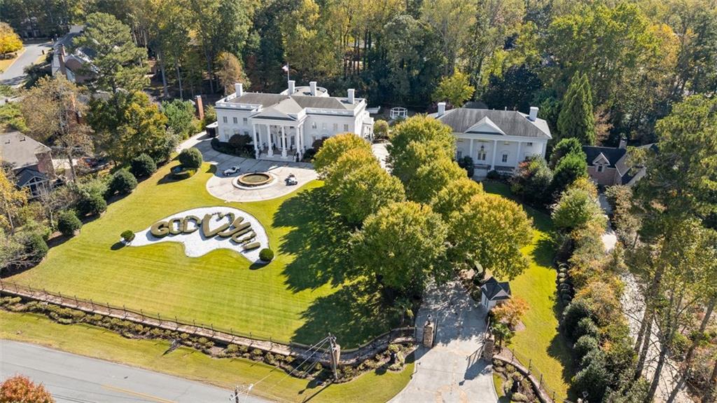 3687 Briarcliff Road NE