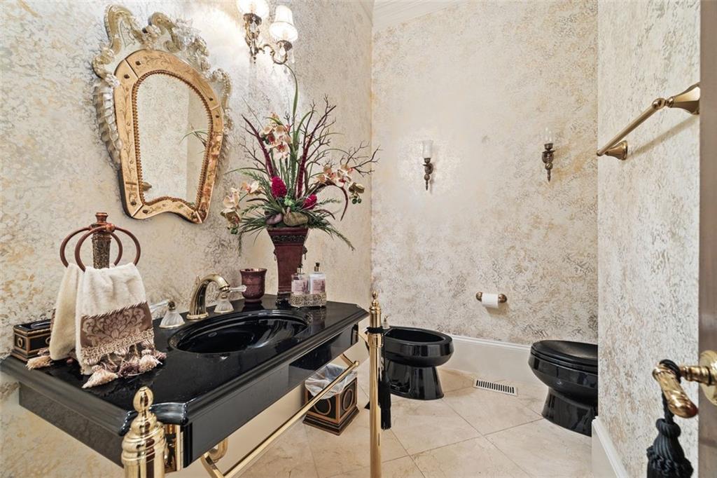 3687 Briarcliff Road NE