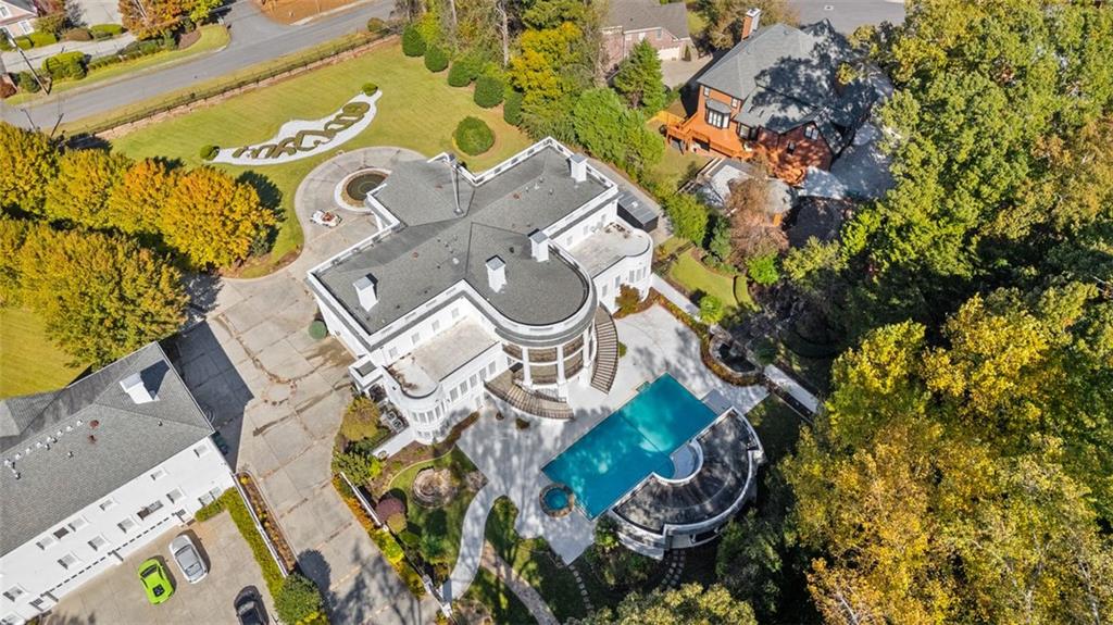 3687 Briarcliff Road NE