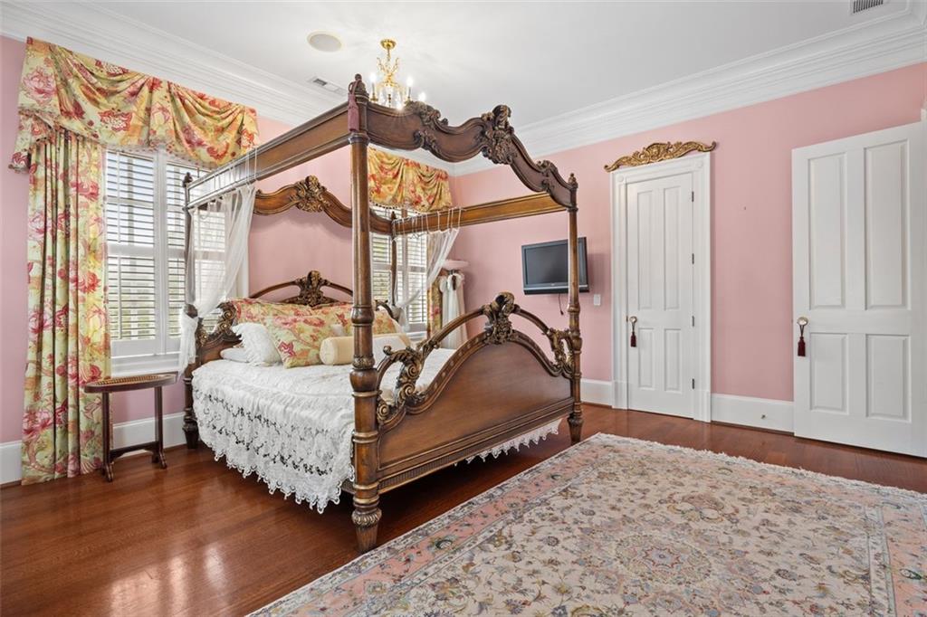 3687 Briarcliff Road NE