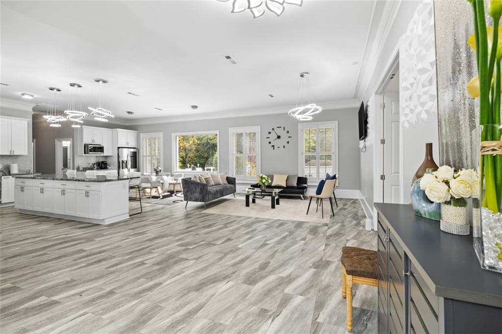 3687 Briarcliff Road NE