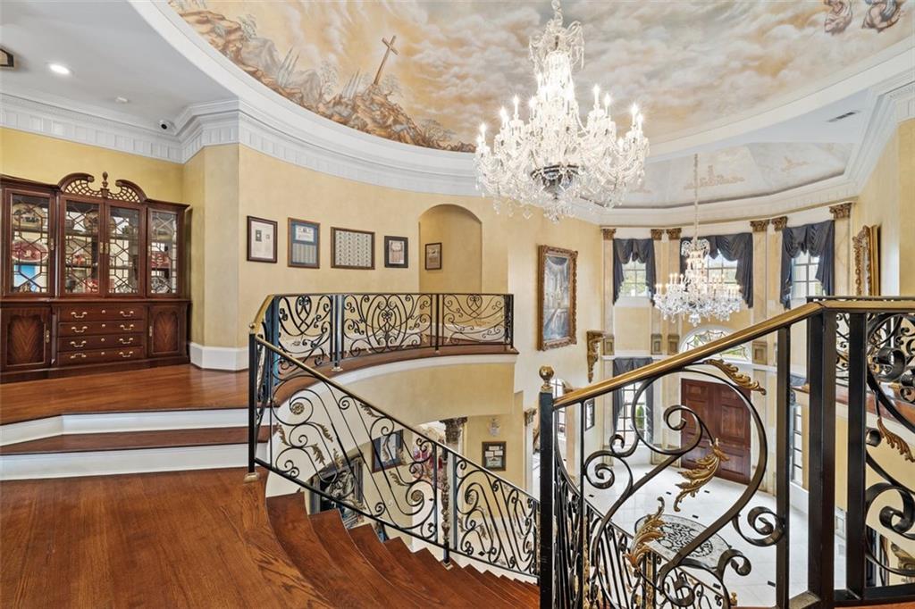 3687 Briarcliff Road NE