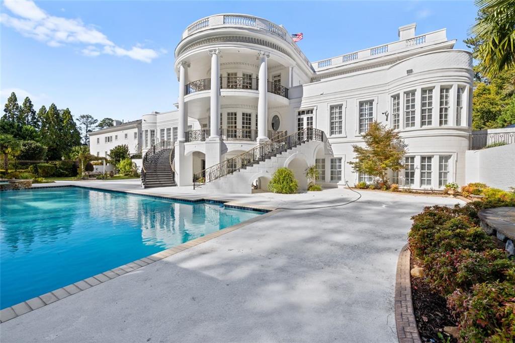 3687 Briarcliff Road NE