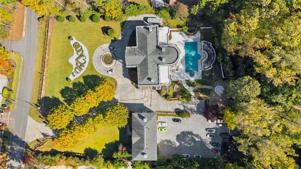 3687 Briarcliff Road NE