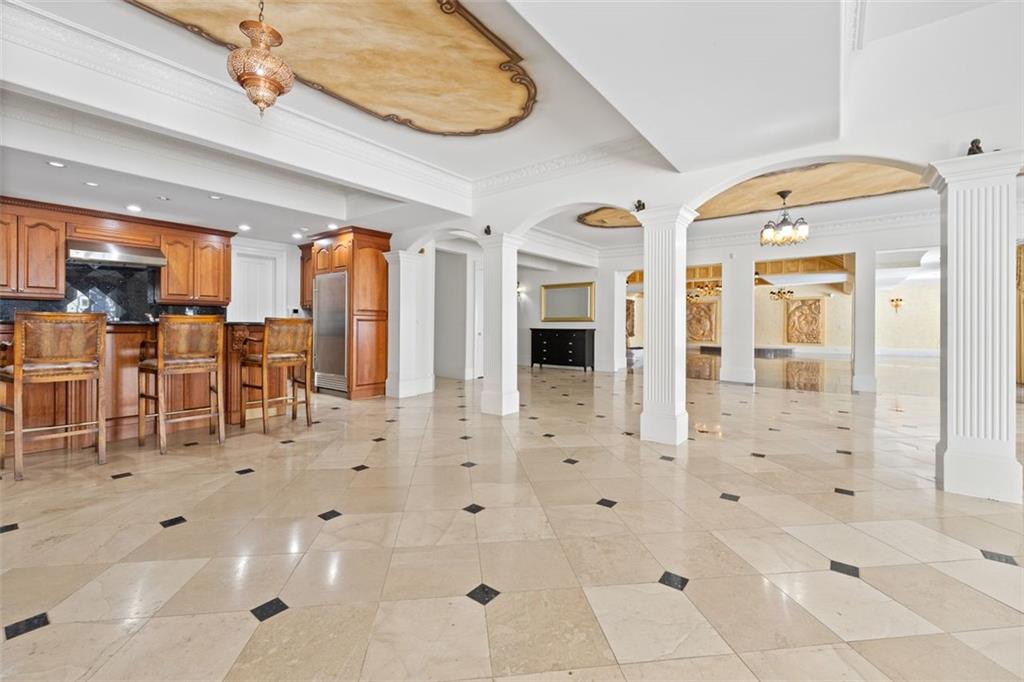 3687 Briarcliff Road NE