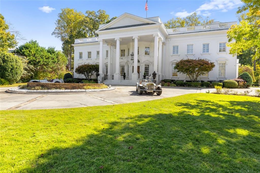 3687 Briarcliff Road NE