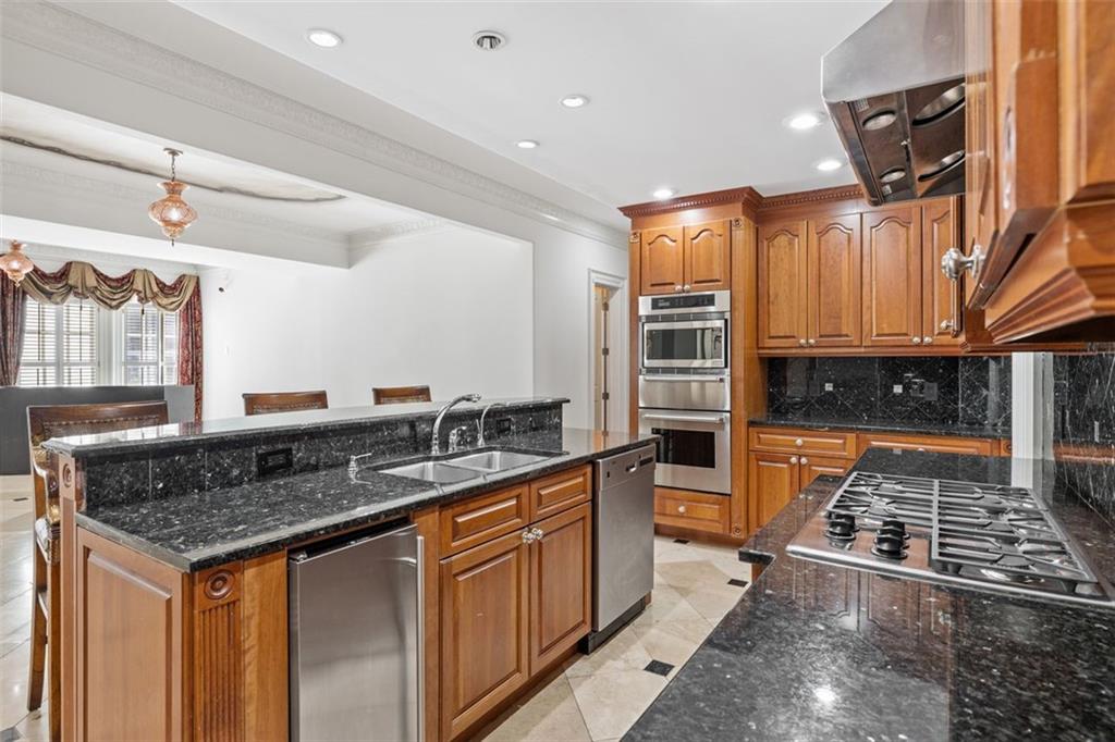 3687 Briarcliff Road NE