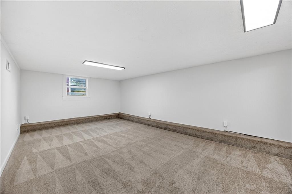 201 E Simon Terrace NW