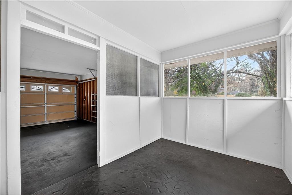 201 E Simon Terrace NW