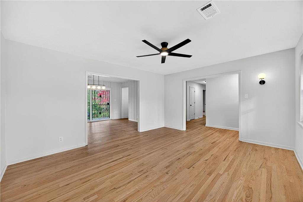 201 E Simon Terrace NW