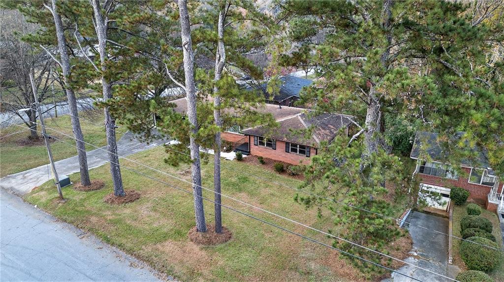 201 E Simon Terrace NW