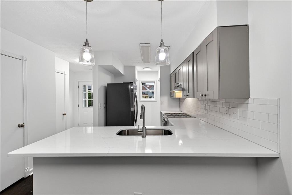 6716 Colchester Place