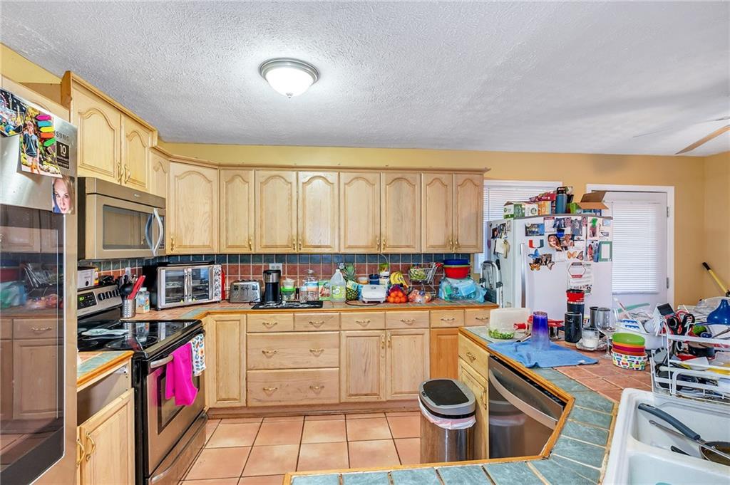 125 Maple Place