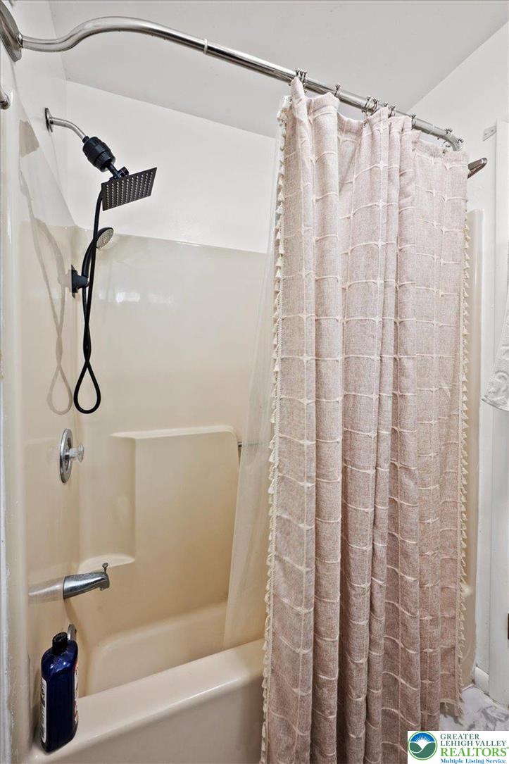 134 Oakenshield Drive