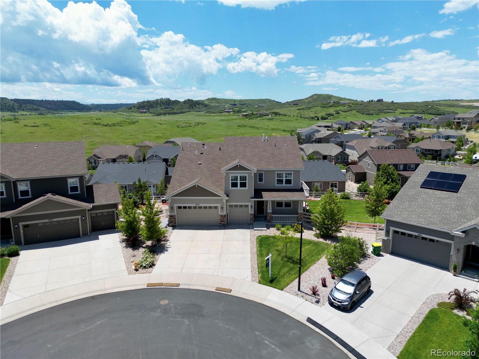 5929 Echo Hollow Street