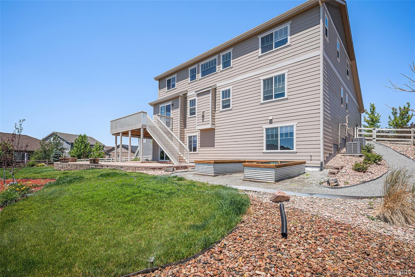 5929 Echo Hollow Street