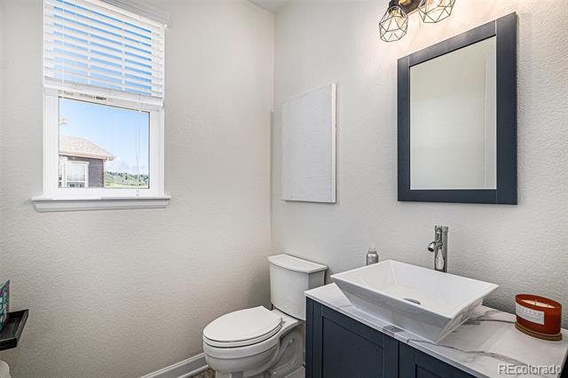 5929 Echo Hollow Street