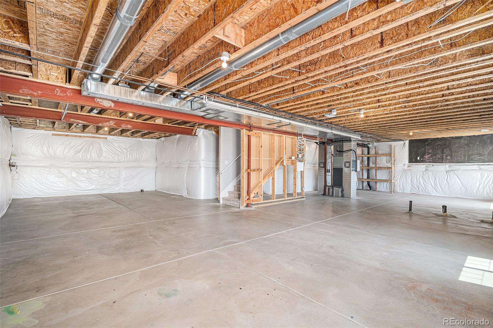 5929 Echo Hollow Street