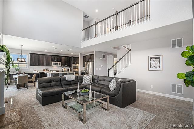 5929 Echo Hollow Street
