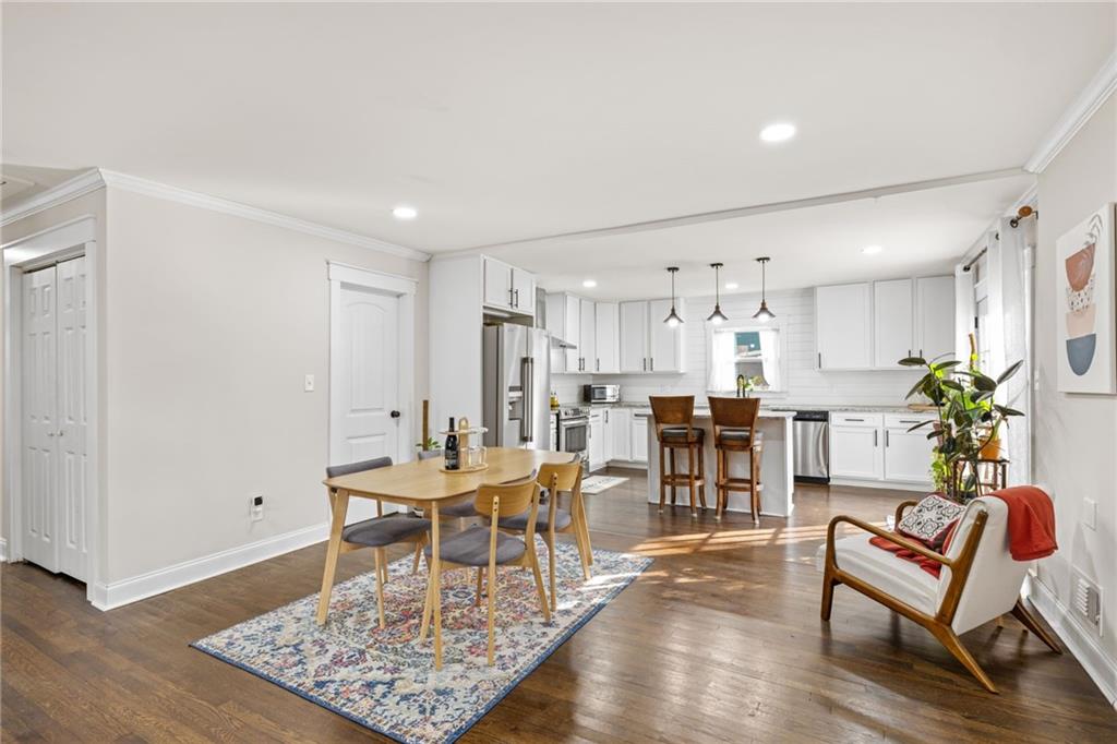 413 Virginia Place SE