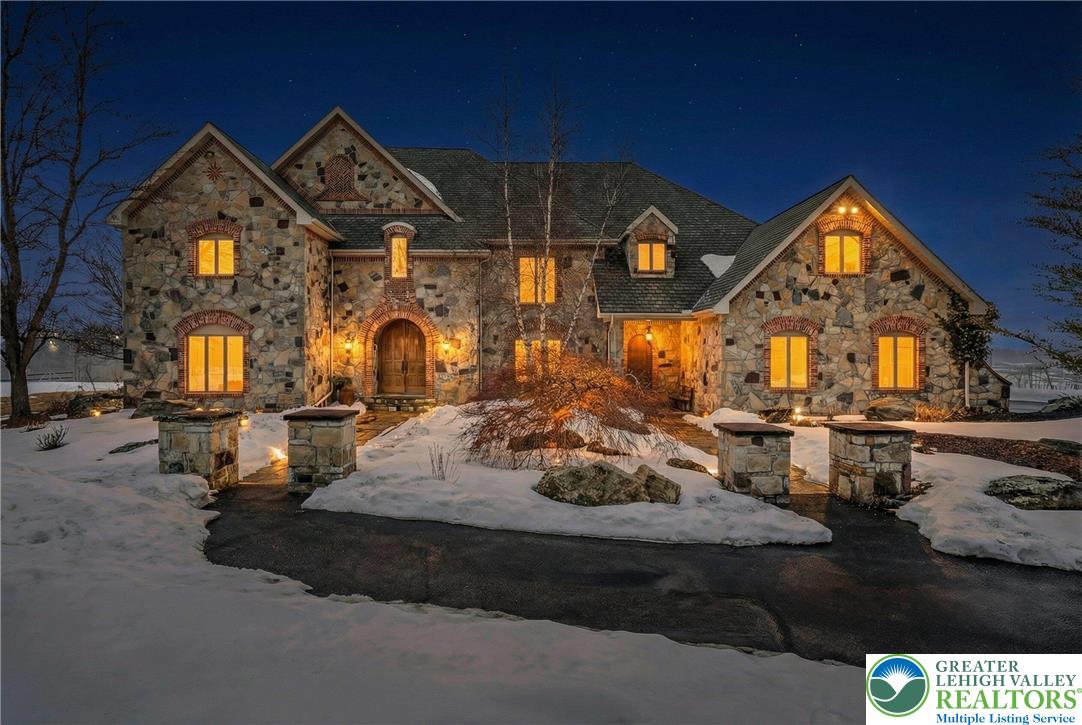 216 Merwinsburg Road