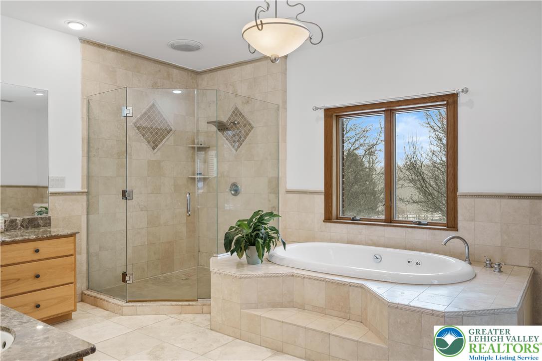 216 Merwinsburg Road