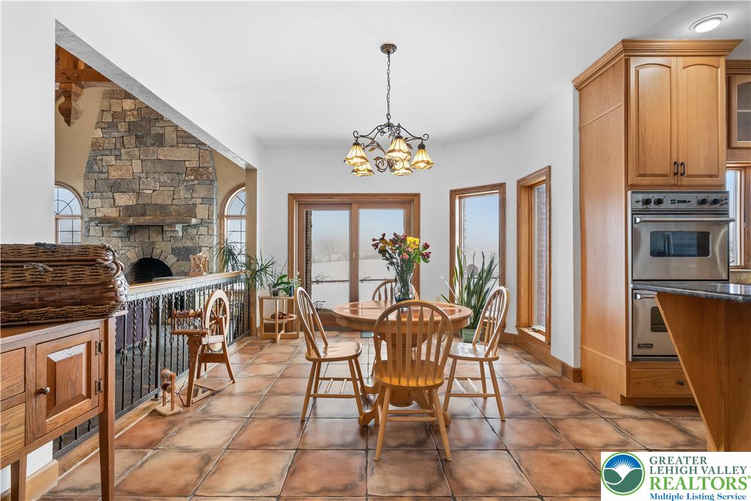 216 Merwinsburg Road