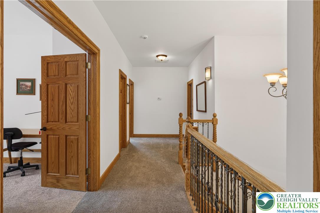 216 Merwinsburg Road