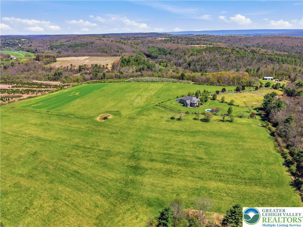 216 Merwinsburg Road